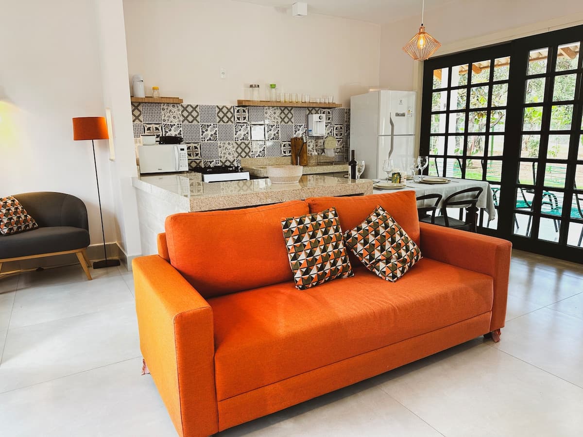 Sala e cozinha da Casa Mato Verde